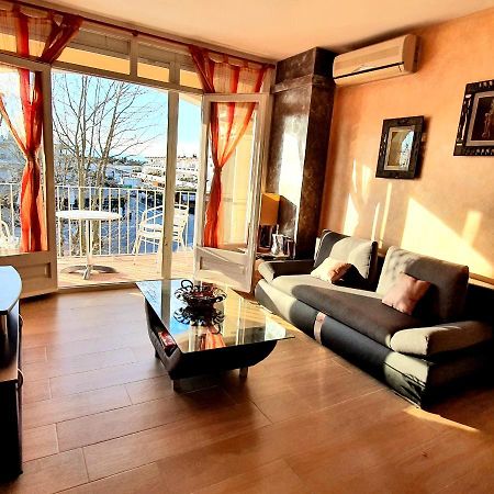 Leroy Apartment Empuriabrava Bagian luar foto