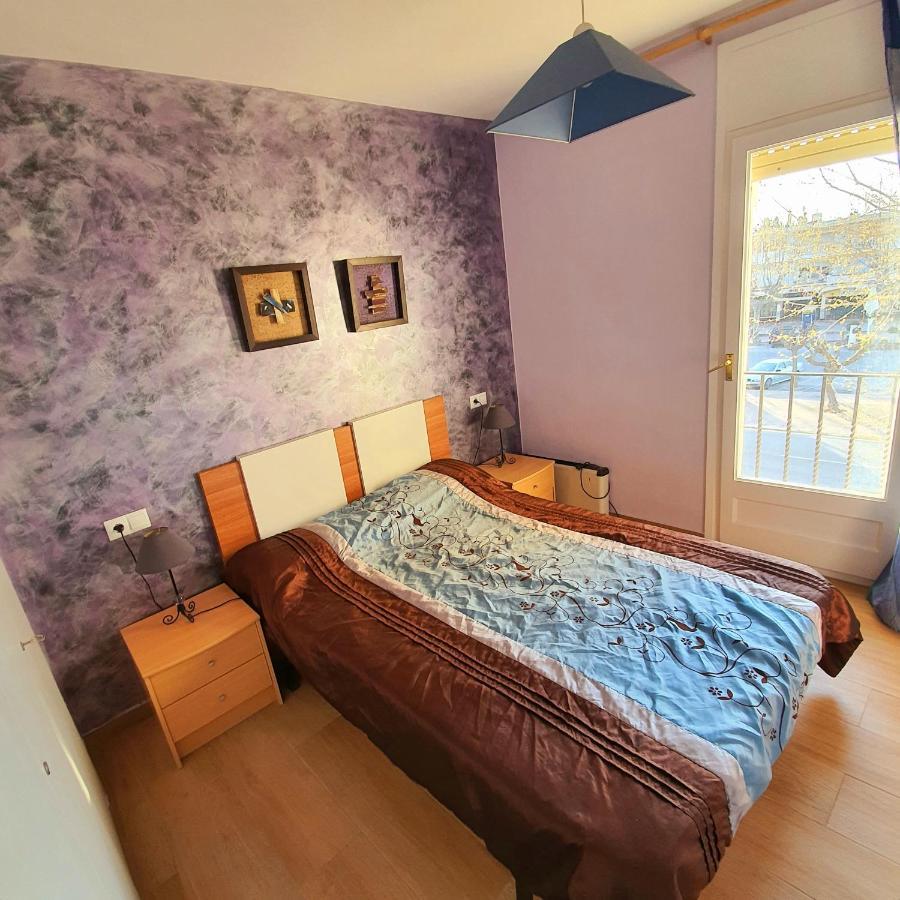 Leroy Apartment Empuriabrava Bagian luar foto