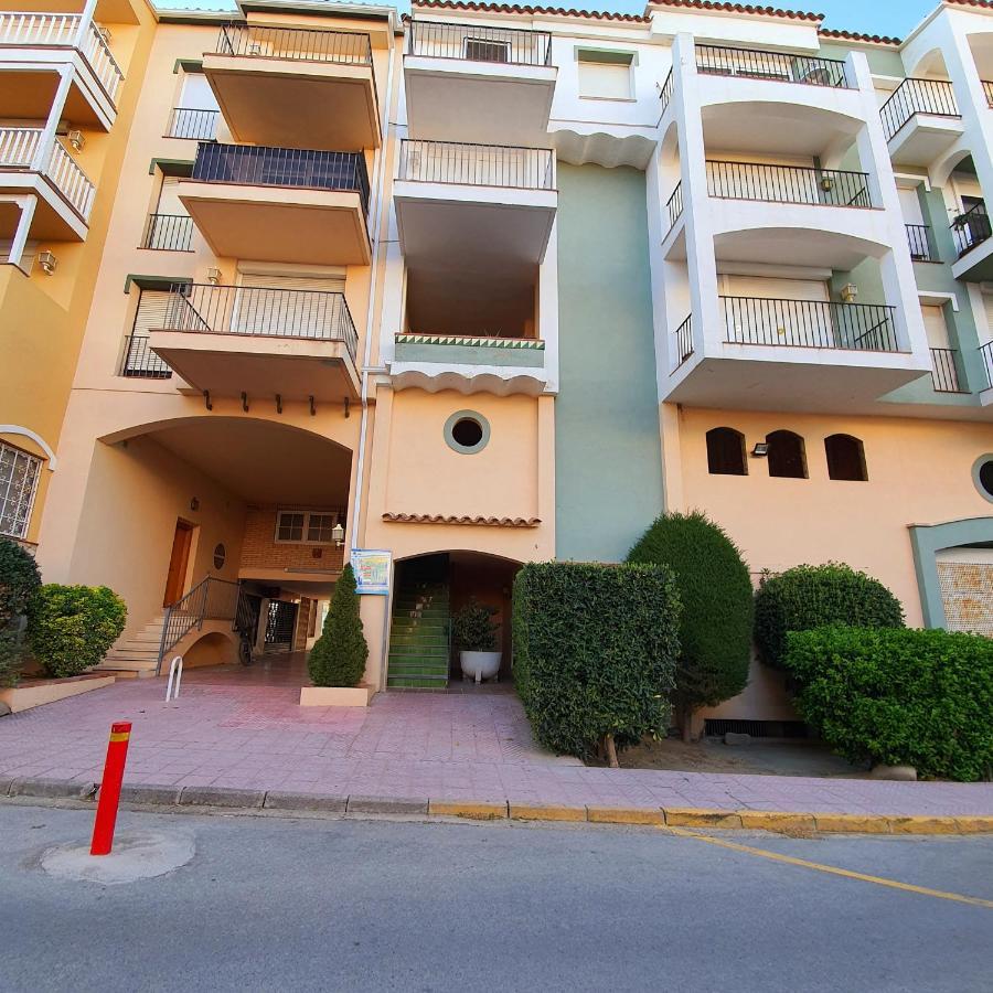Leroy Apartment Empuriabrava Bagian luar foto